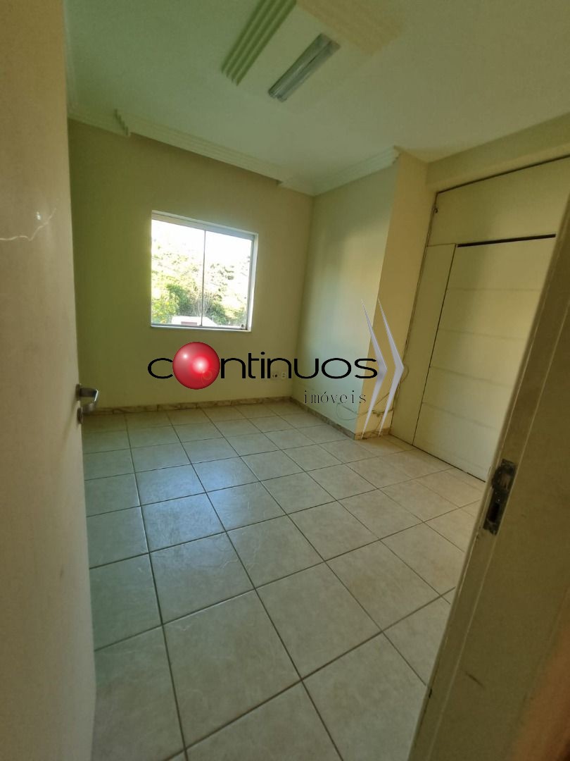 Casa, 4 quartos, 260 m² - Foto 17