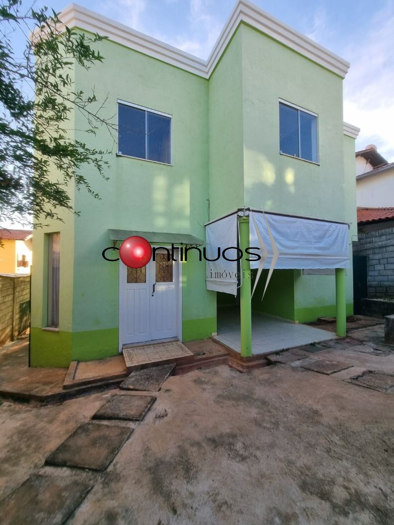 Casa, 4 quartos, 260 m² - Foto 2