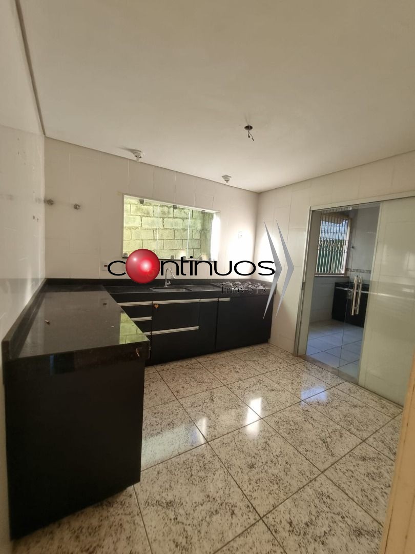 Casa, 4 quartos, 260 m² - Foto 10