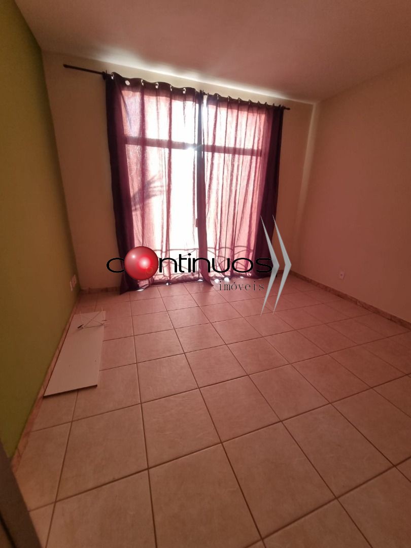 Casa, 4 quartos, 260 m² - Foto 14