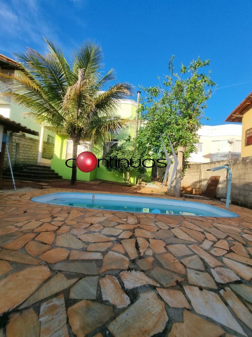 Casa, 4 quartos, 260 m² - Foto 24