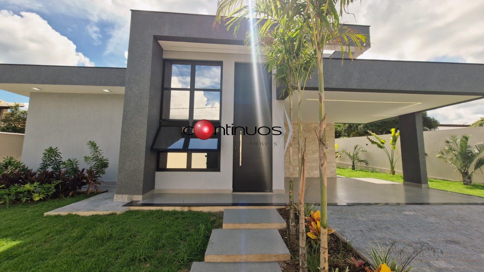 Casa, 3 quartos, 202 m² - Foto 1