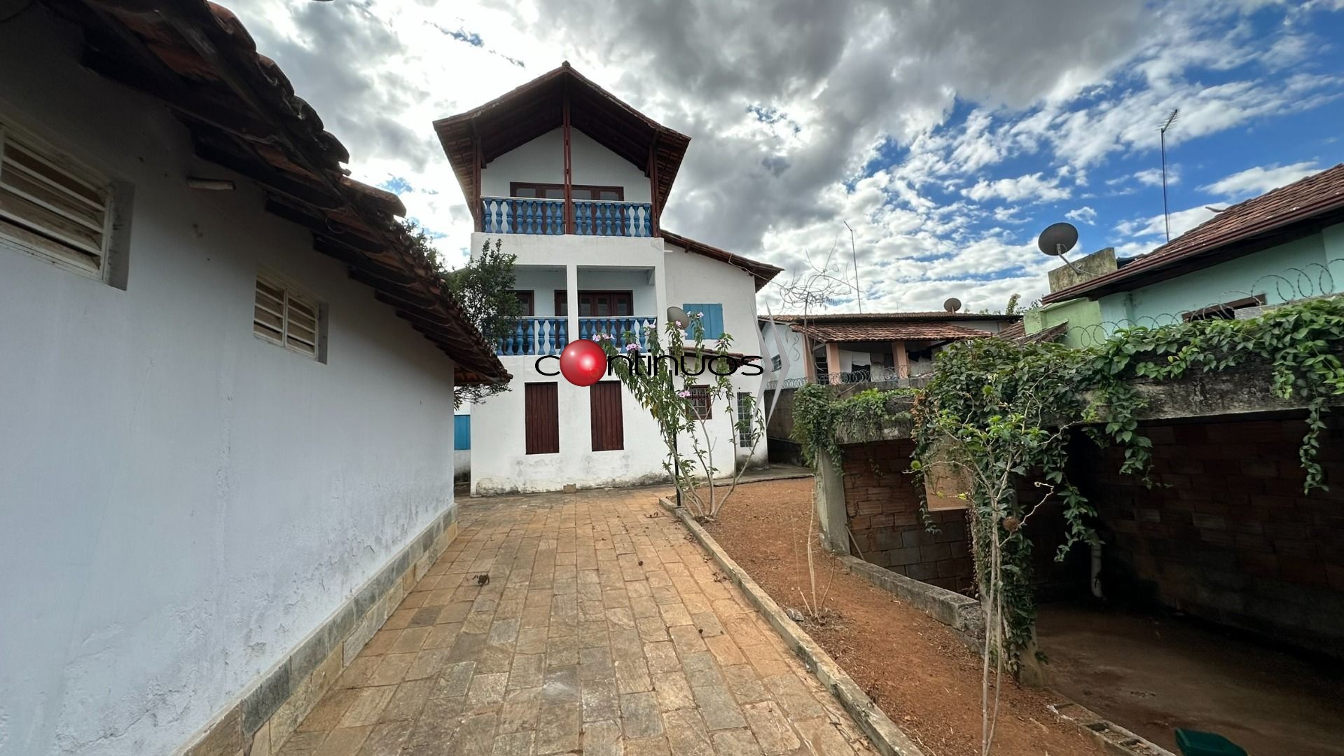 Casa, 5 quartos, 171 m² - Foto 1