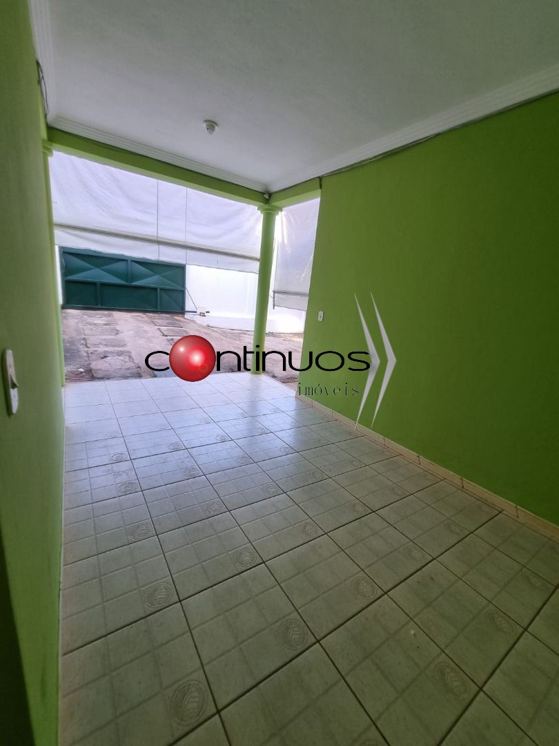 Casa, 4 quartos, 260 m² - Foto 4