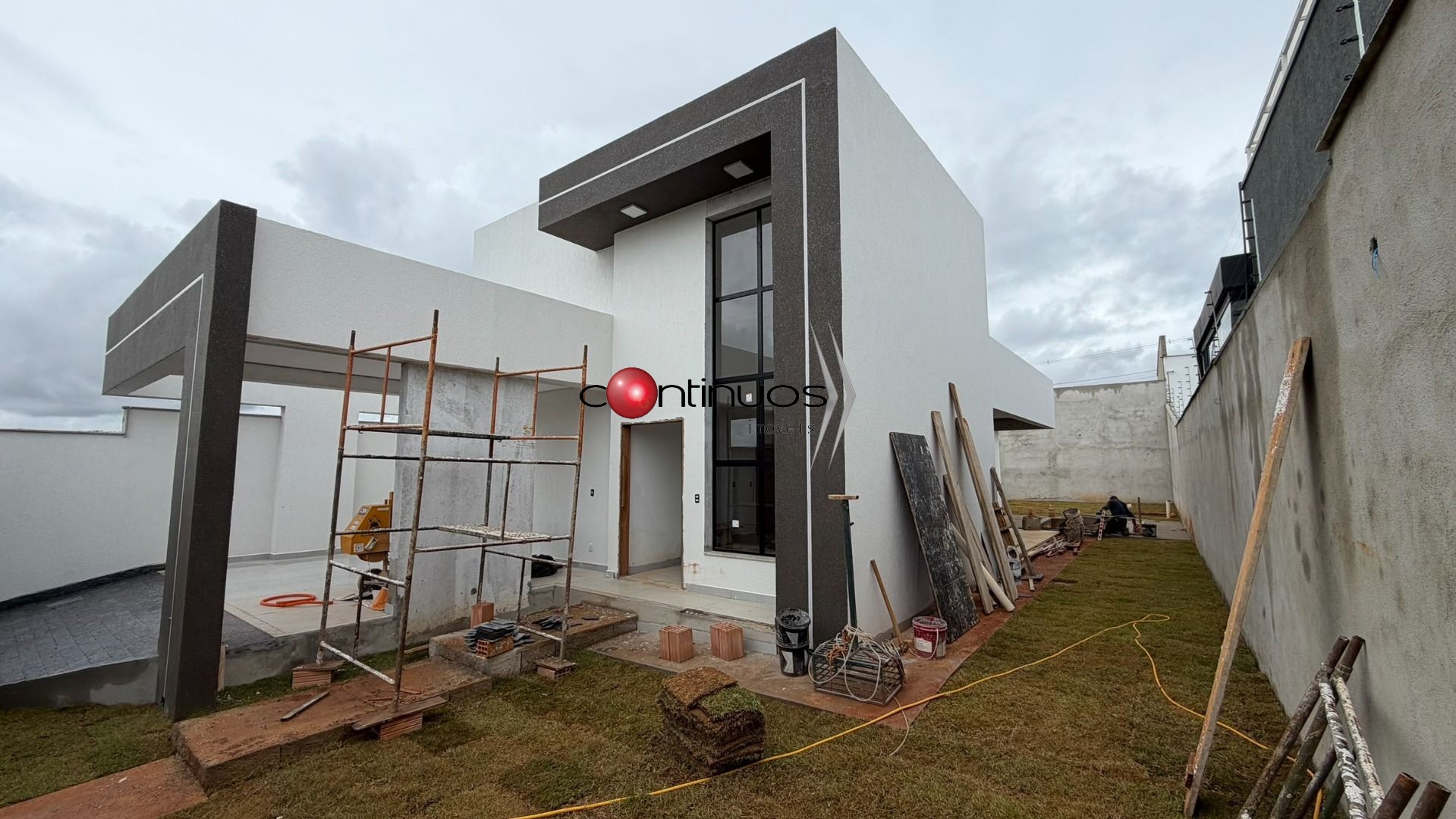 Casa, 3 quartos, 148 m² - Foto 1