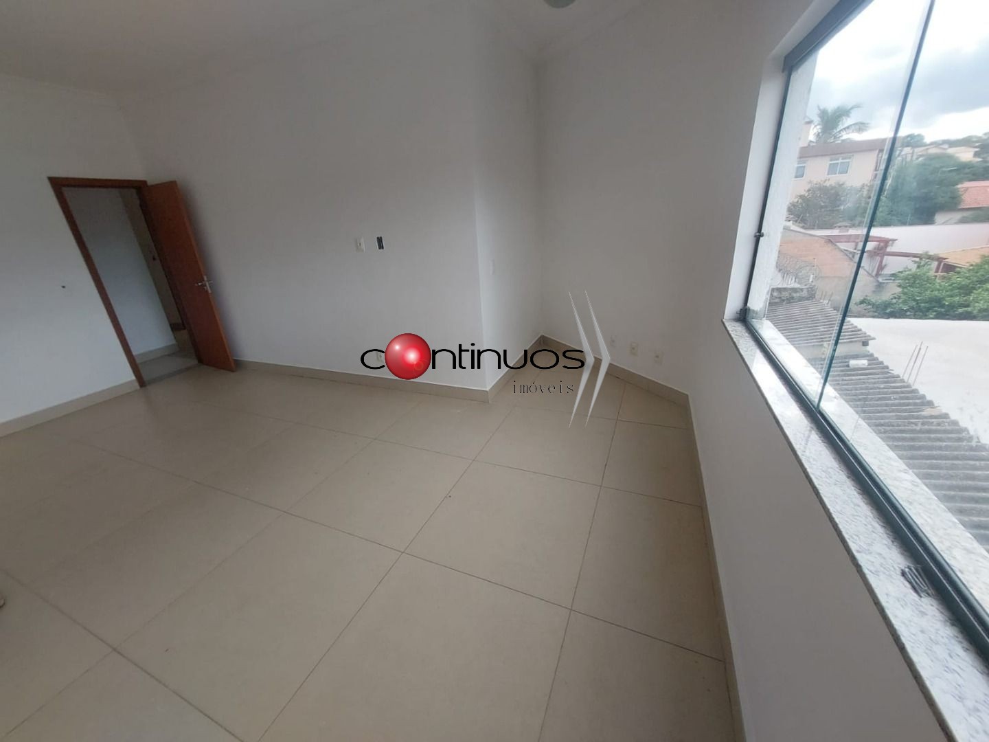 Casa, 4 quartos, 338 m² - Foto 11