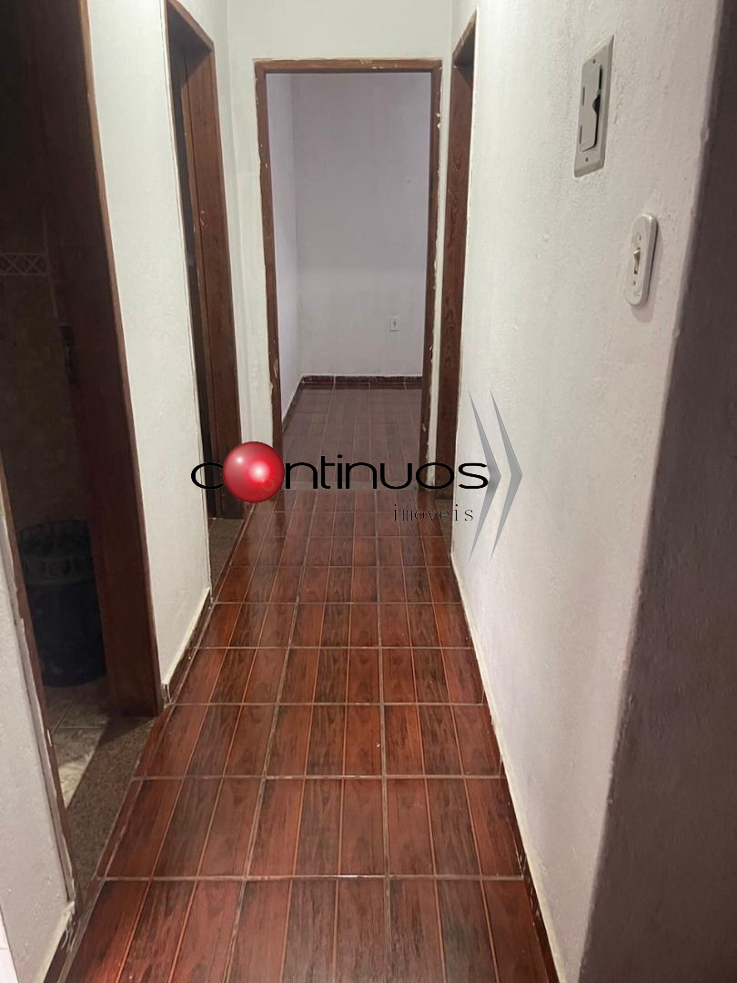 Casa, 6 quartos, 300 m² - Foto 33