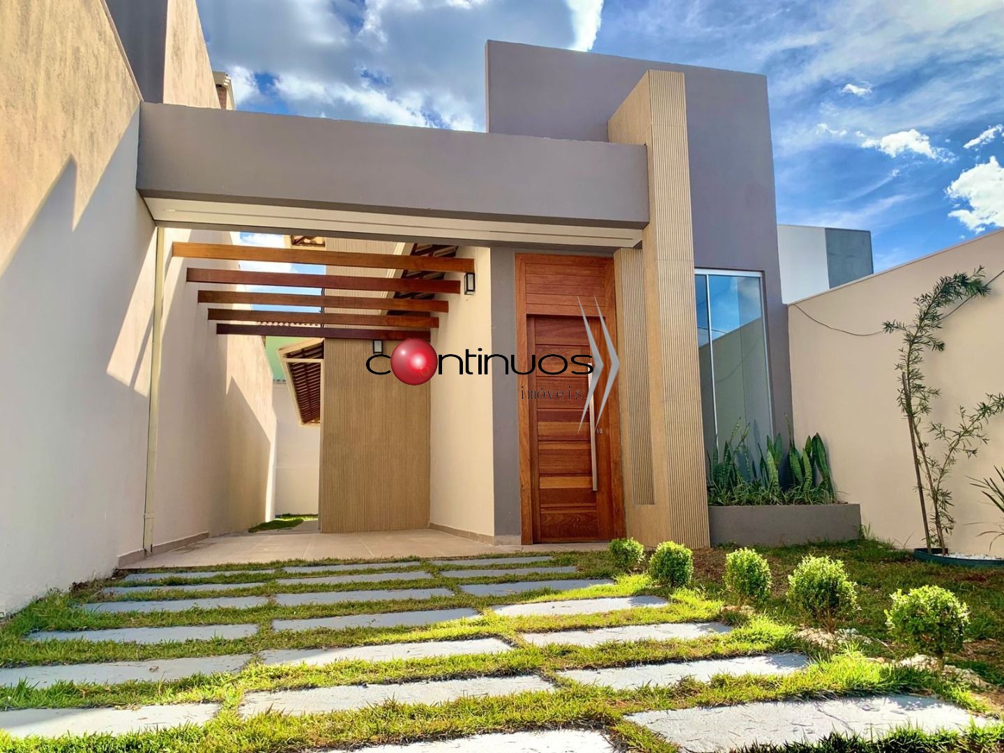 Casa, 3 quartos, 90 m² - Foto 1
