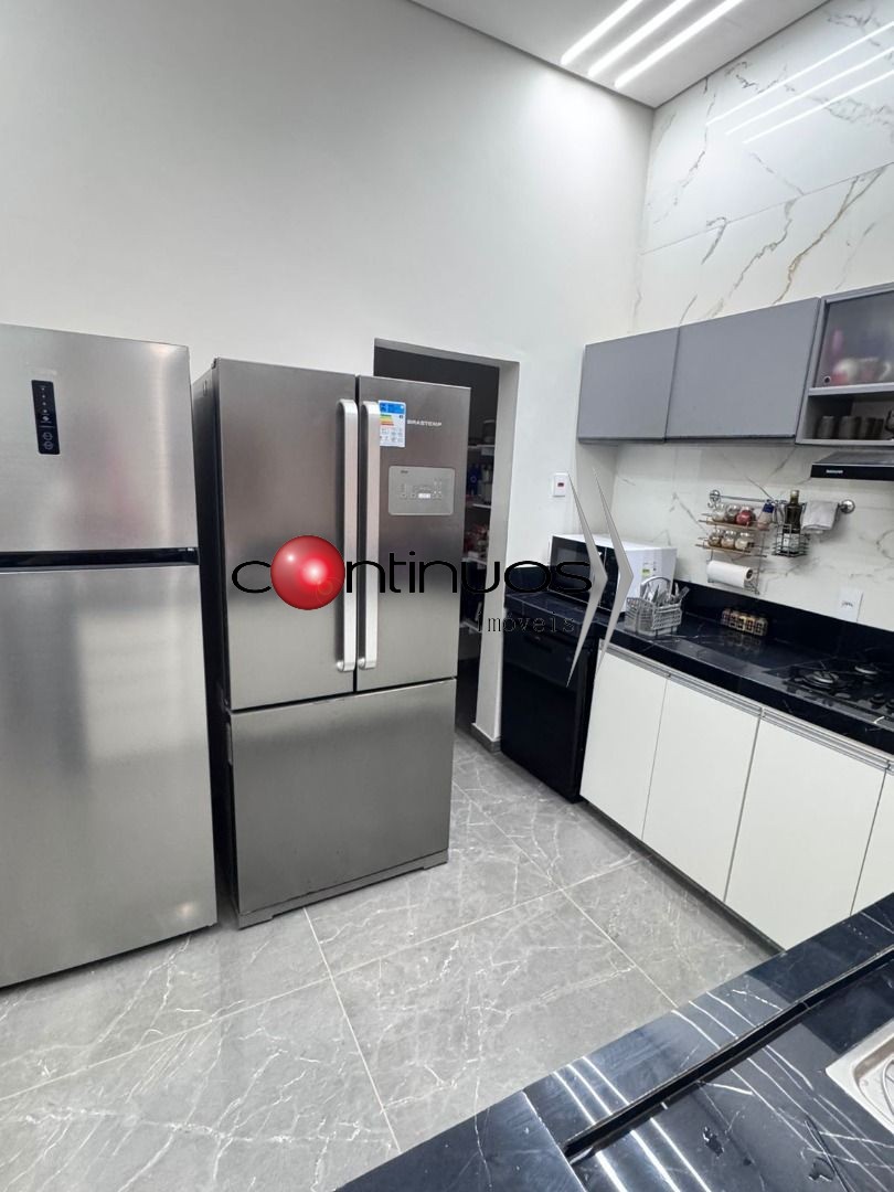 Casa, 4 quartos, 218 m² - Foto 6
