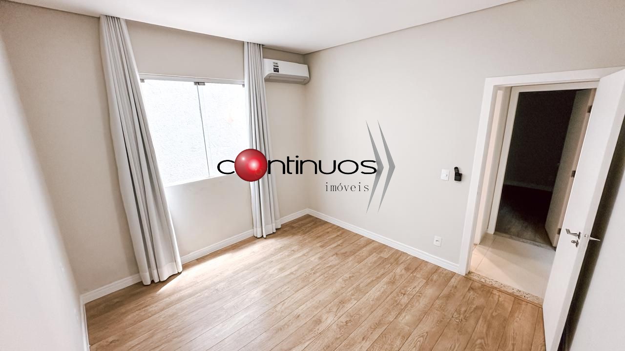 Casa, 4 quartos, 200 m² - Foto 14