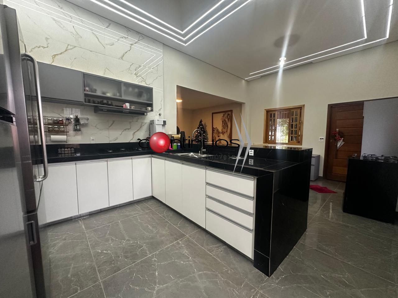 Casa, 4 quartos, 218 m² - Foto 5