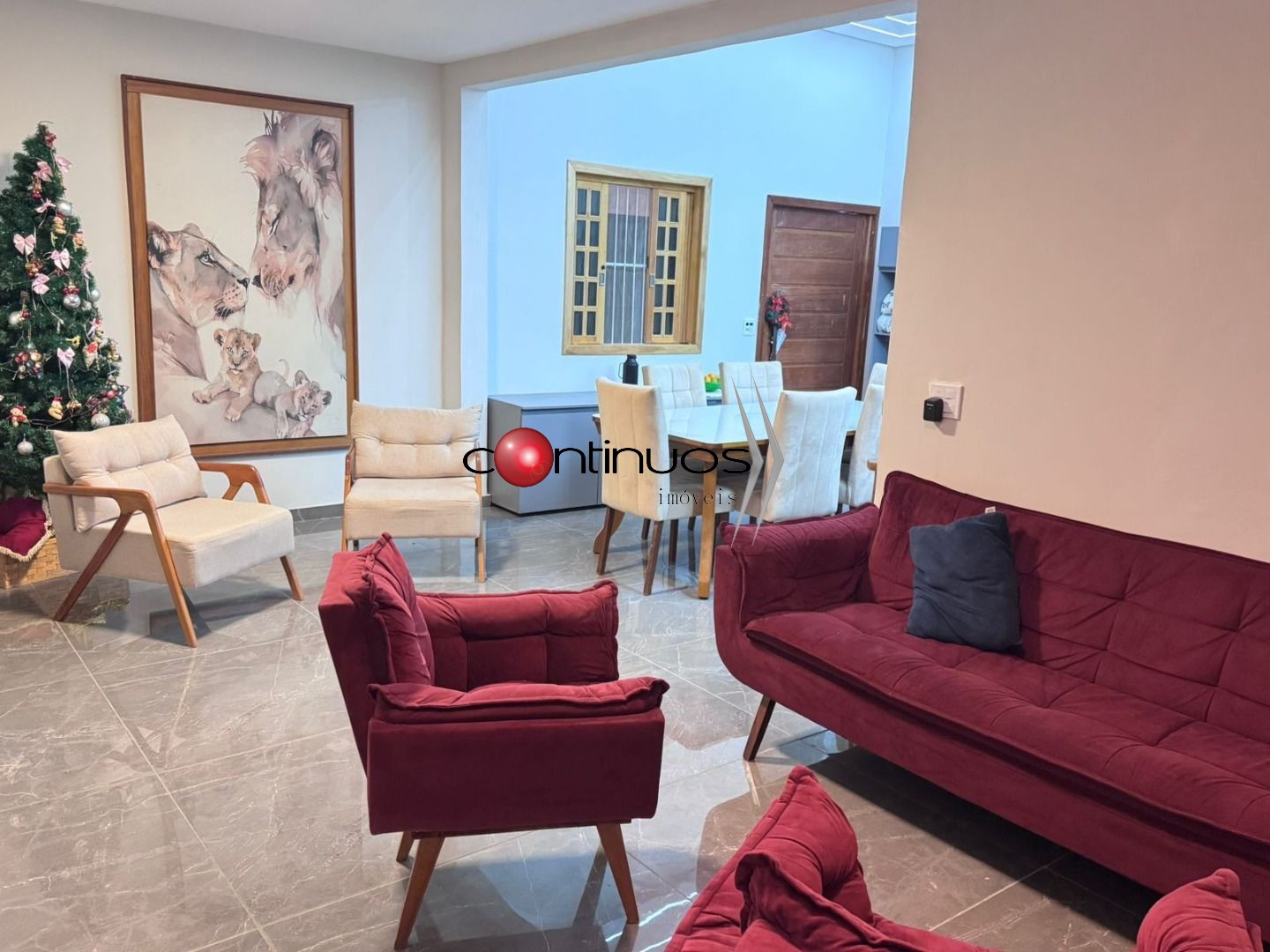 Casa, 4 quartos, 218 m² - Foto 2