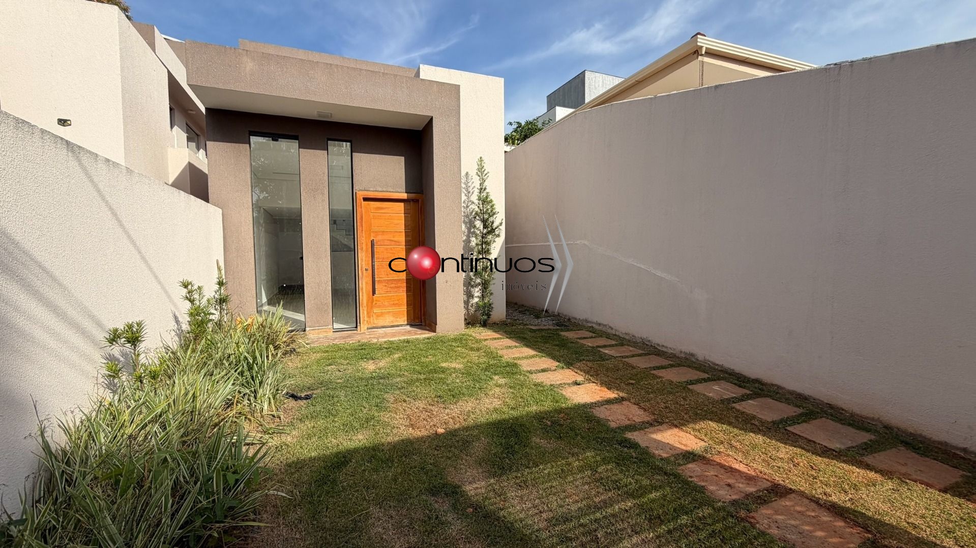 Casa, 3 quartos, 105 m² - Foto 1