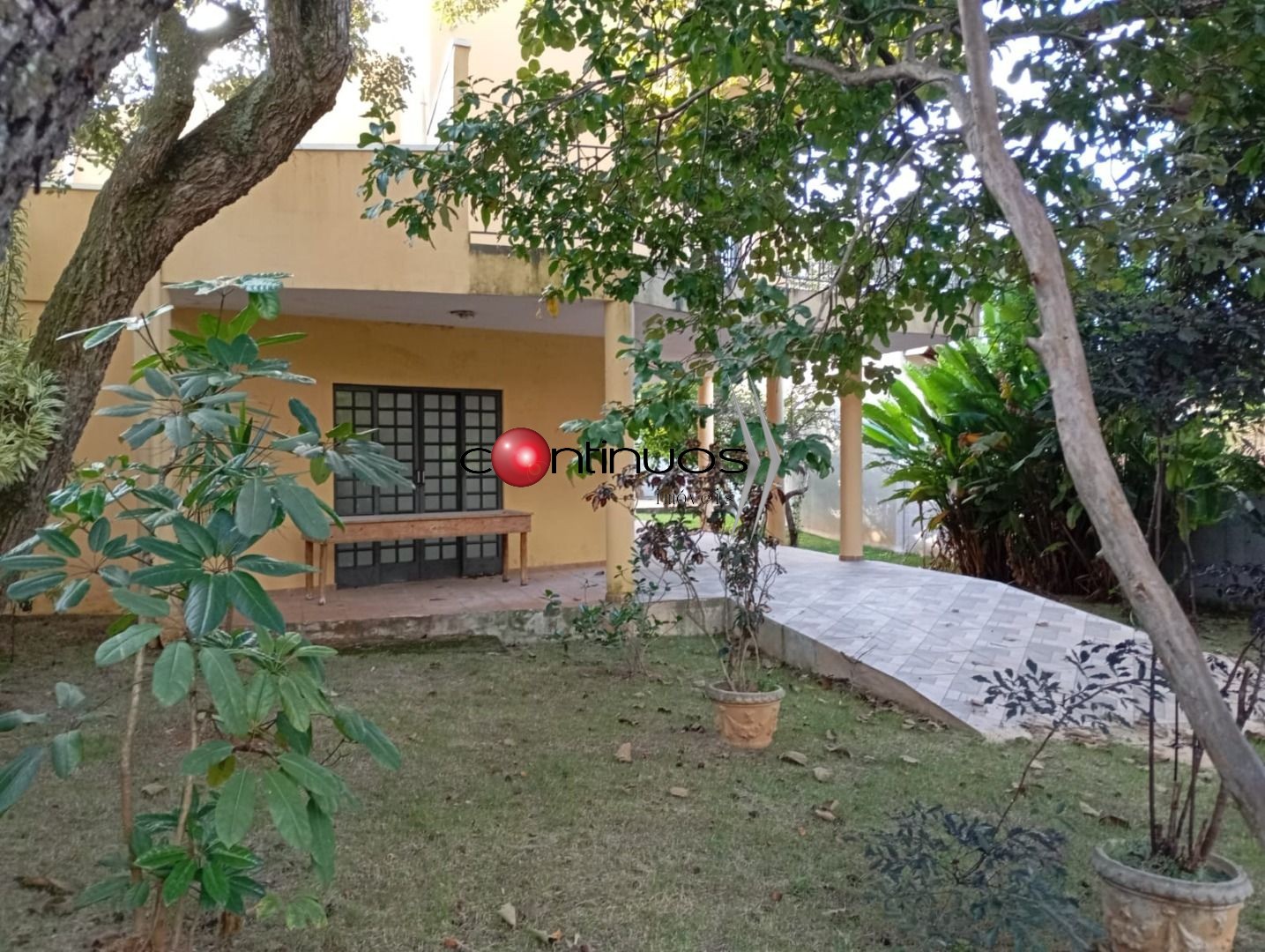 Casa, 3 quartos, 255 m² - Foto 2
