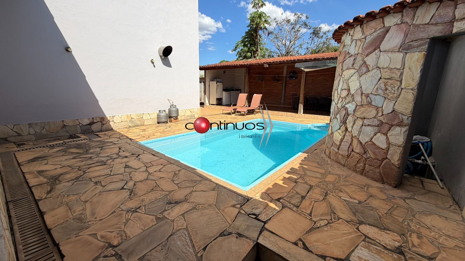 Casa, 3 quartos, 250 m² - Foto 9