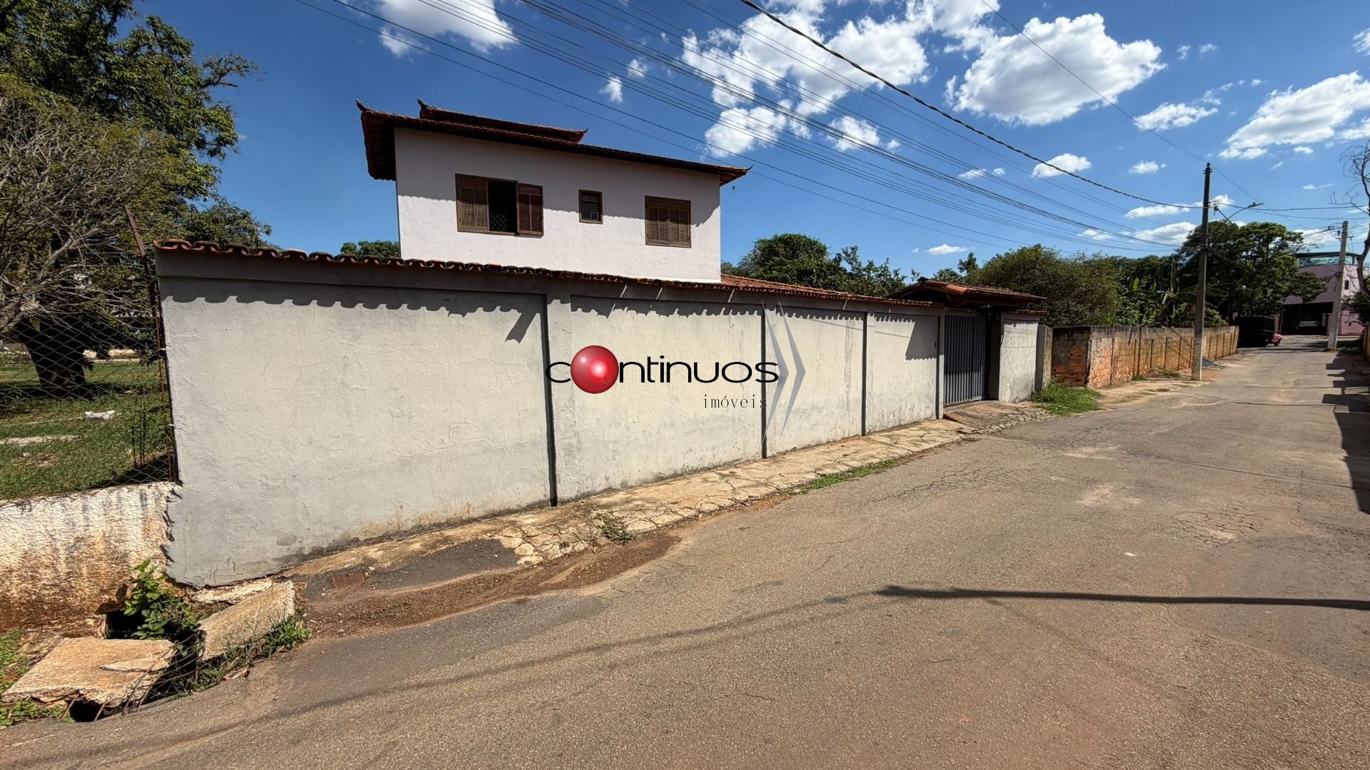 Casa, 3 quartos, 250 m² - Foto 2