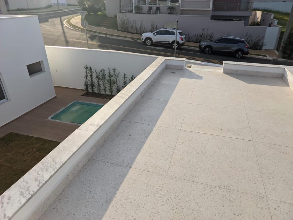 Casa à venda com 3 quartos, 381m² - Foto 15