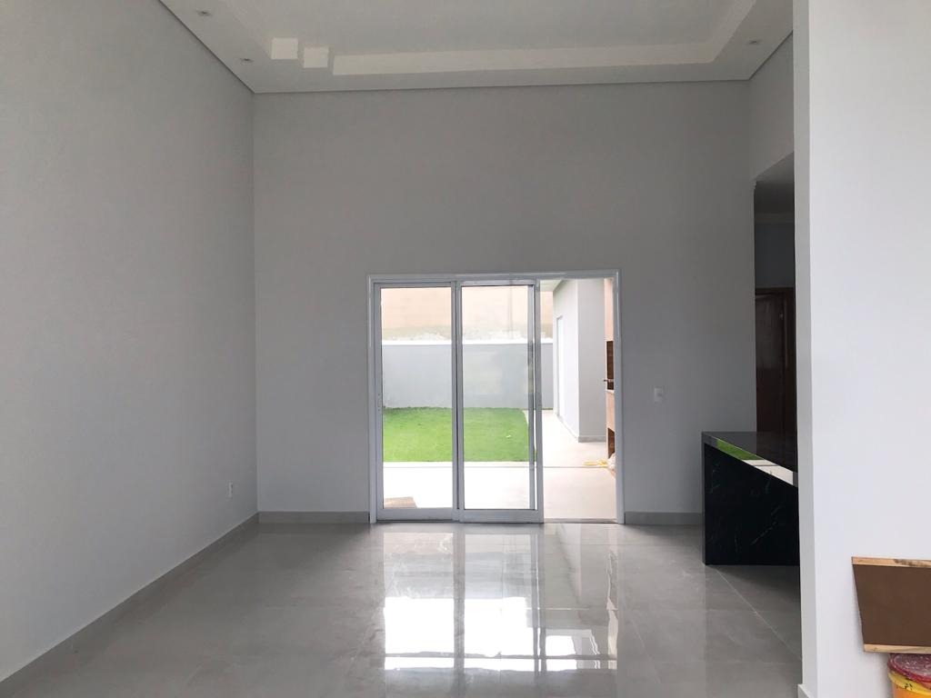 Casa à venda com 3 quartos, 300m² - Foto 25