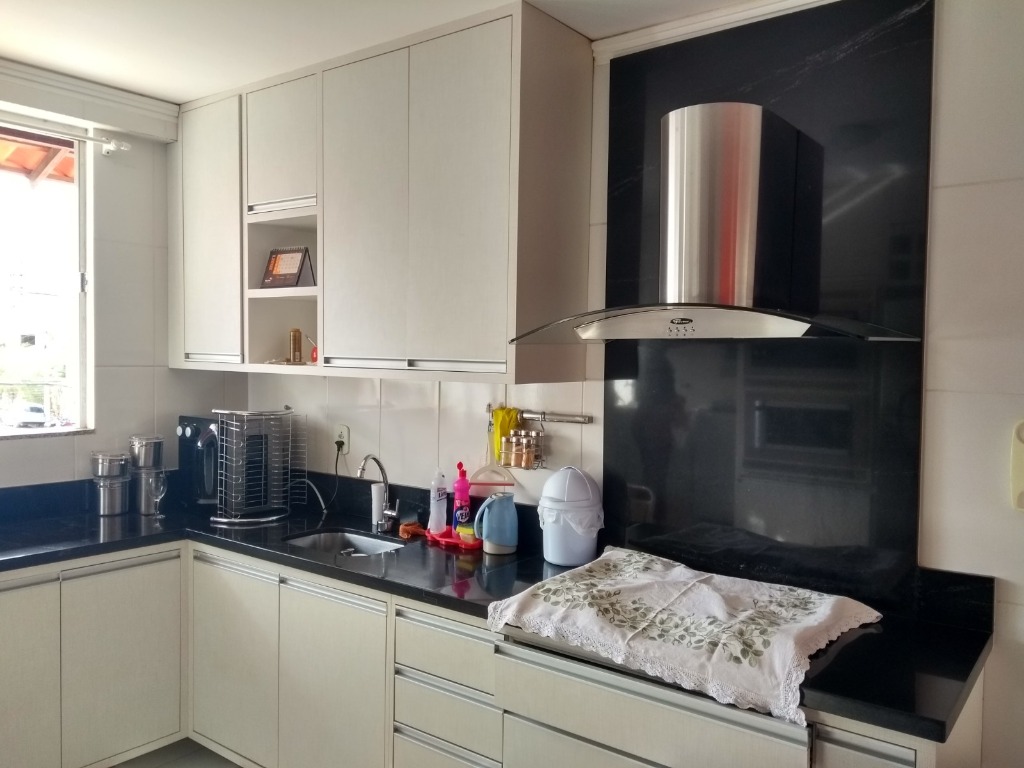 Apartamento à venda com 2 quartos, 100m² - Foto 25