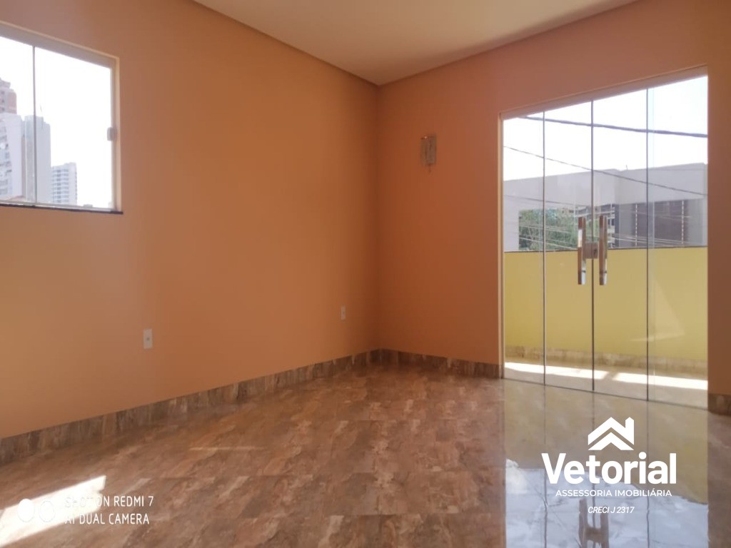 Apartamento à venda com 2 quartos, 350m² - Foto 2