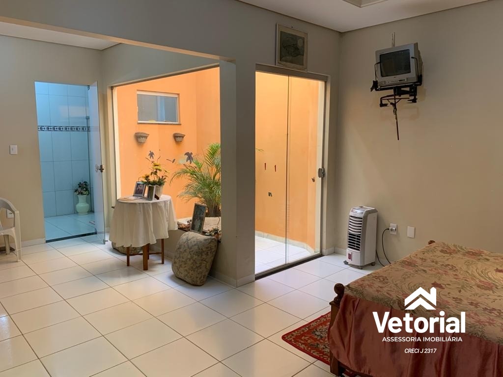 Casa à venda com 3 quartos, 200m² - Foto 11