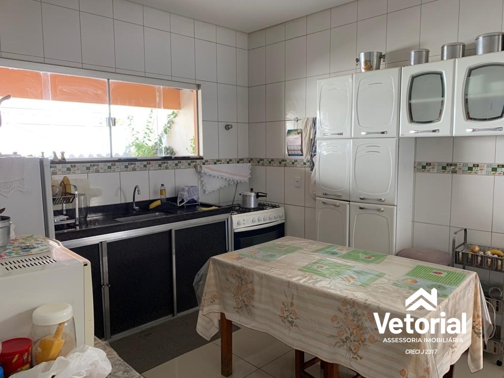 Casa à venda com 3 quartos, 200m² - Foto 8