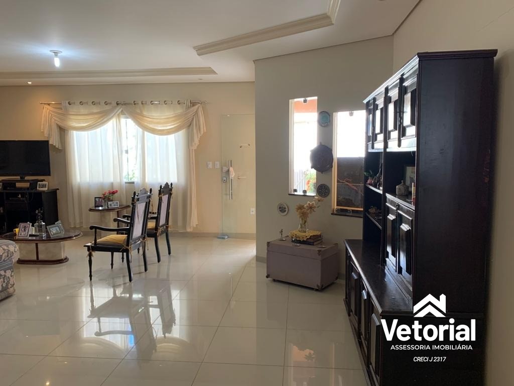 Casa à venda com 3 quartos, 200m² - Foto 6