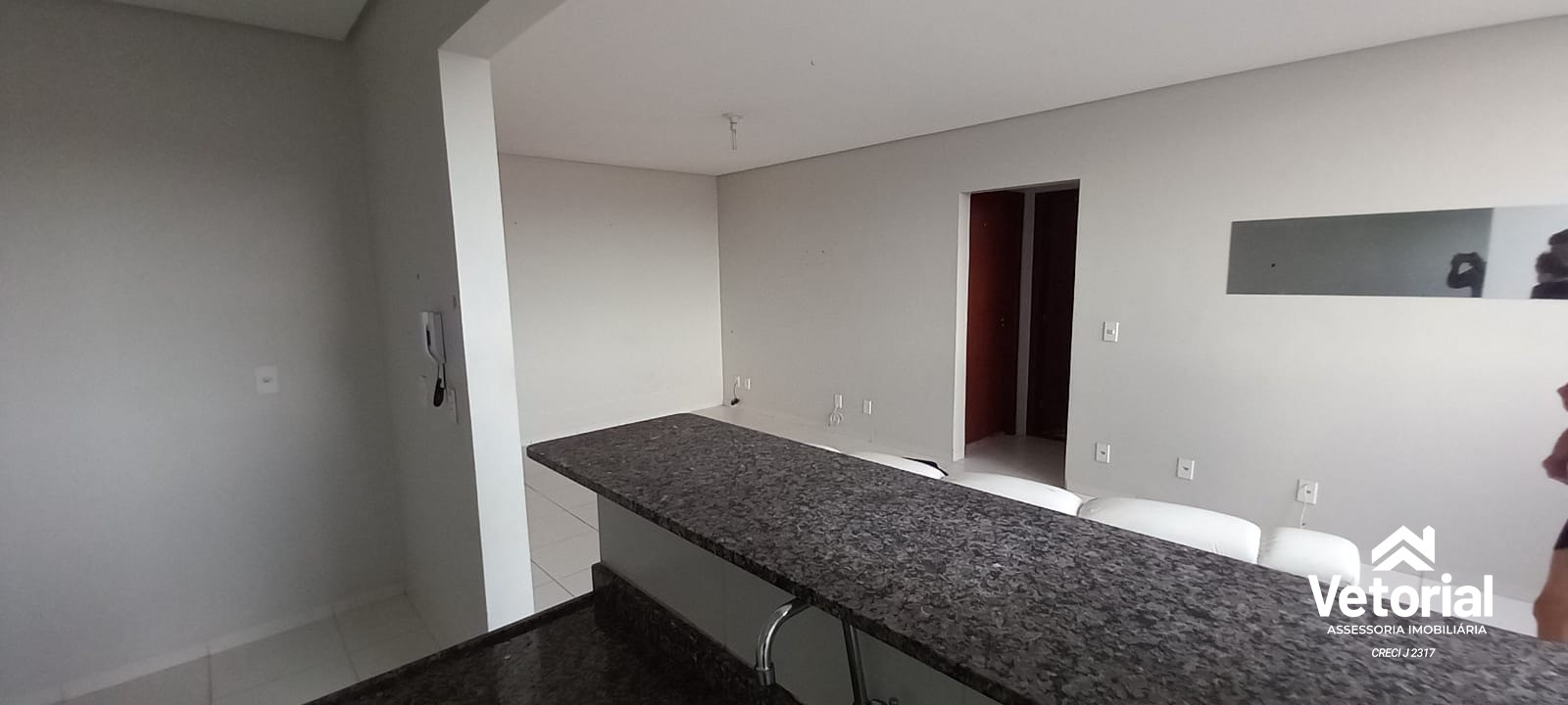 Apartamento à venda com 2 quartos, 70m² - Foto 11