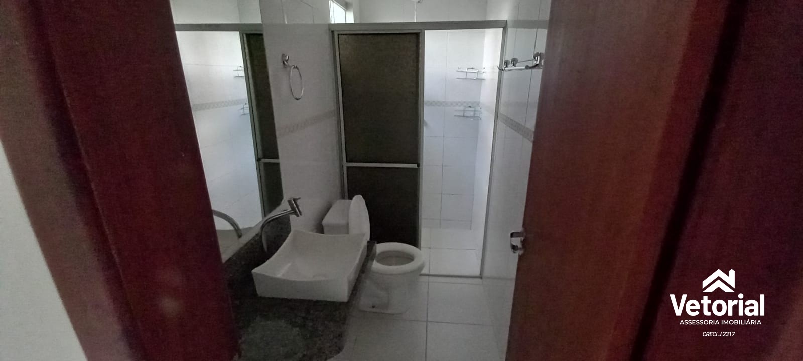 Apartamento à venda com 2 quartos, 70m² - Foto 4