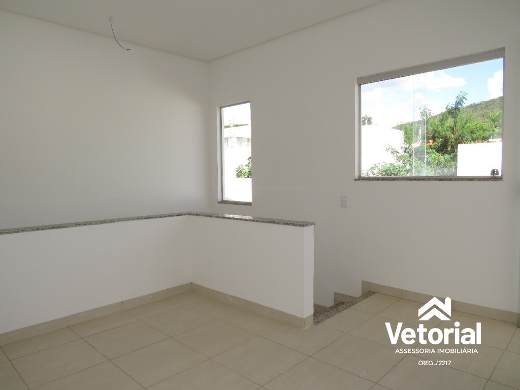 Casa à venda com 3 quartos, 225m² - Foto 15