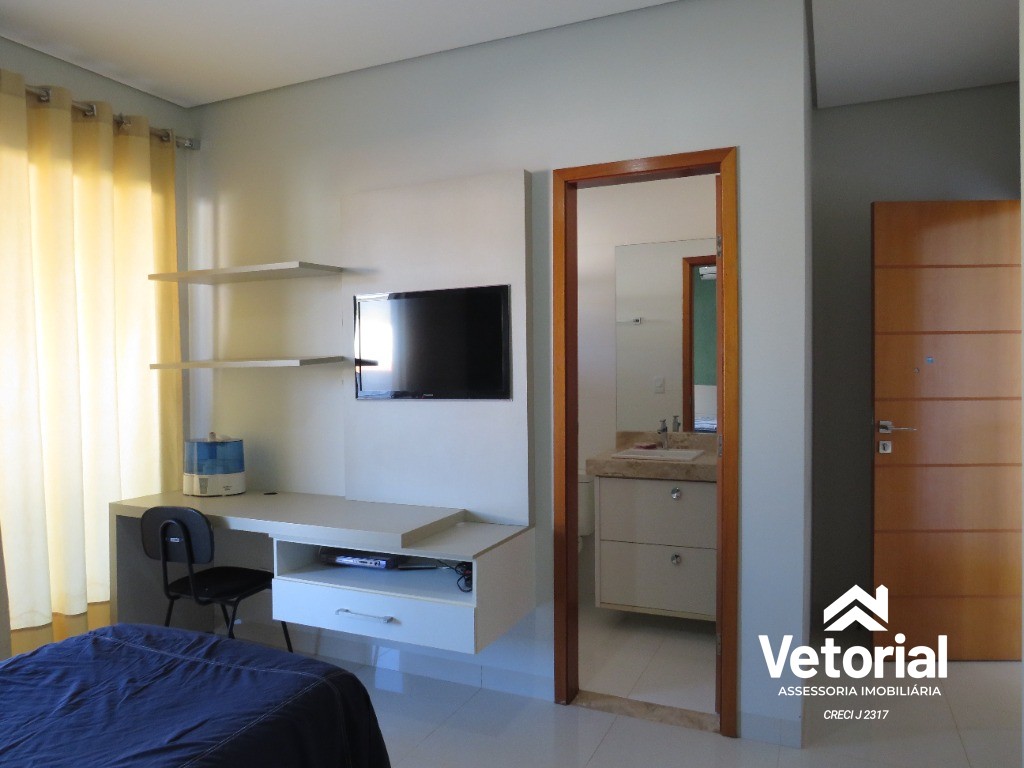 Casa à venda com 3 quartos, 330m² - Foto 42