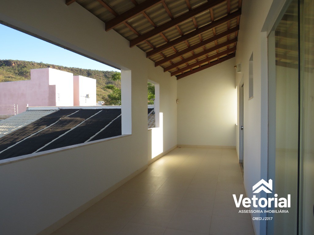 Casa à venda com 3 quartos, 330m² - Foto 47