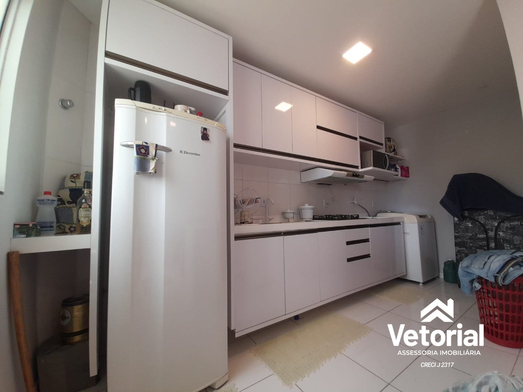 Apartamento à venda com 2 quartos, 55m² - Foto 11