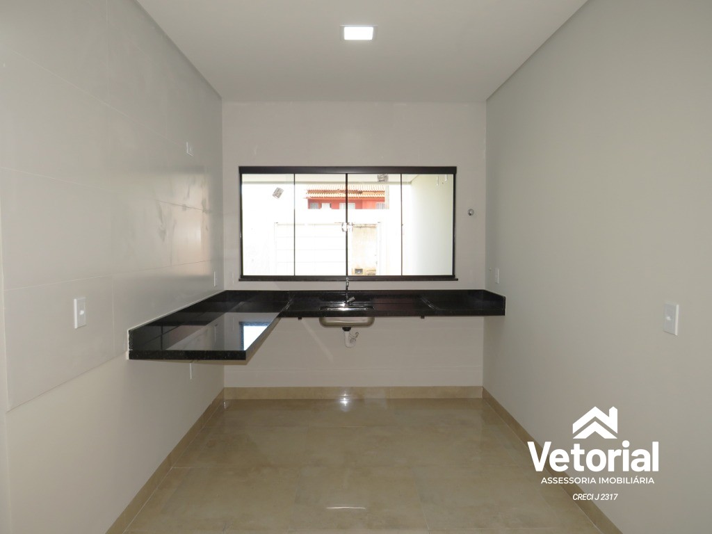 Casa à venda com 3 quartos, 180m² - Foto 11