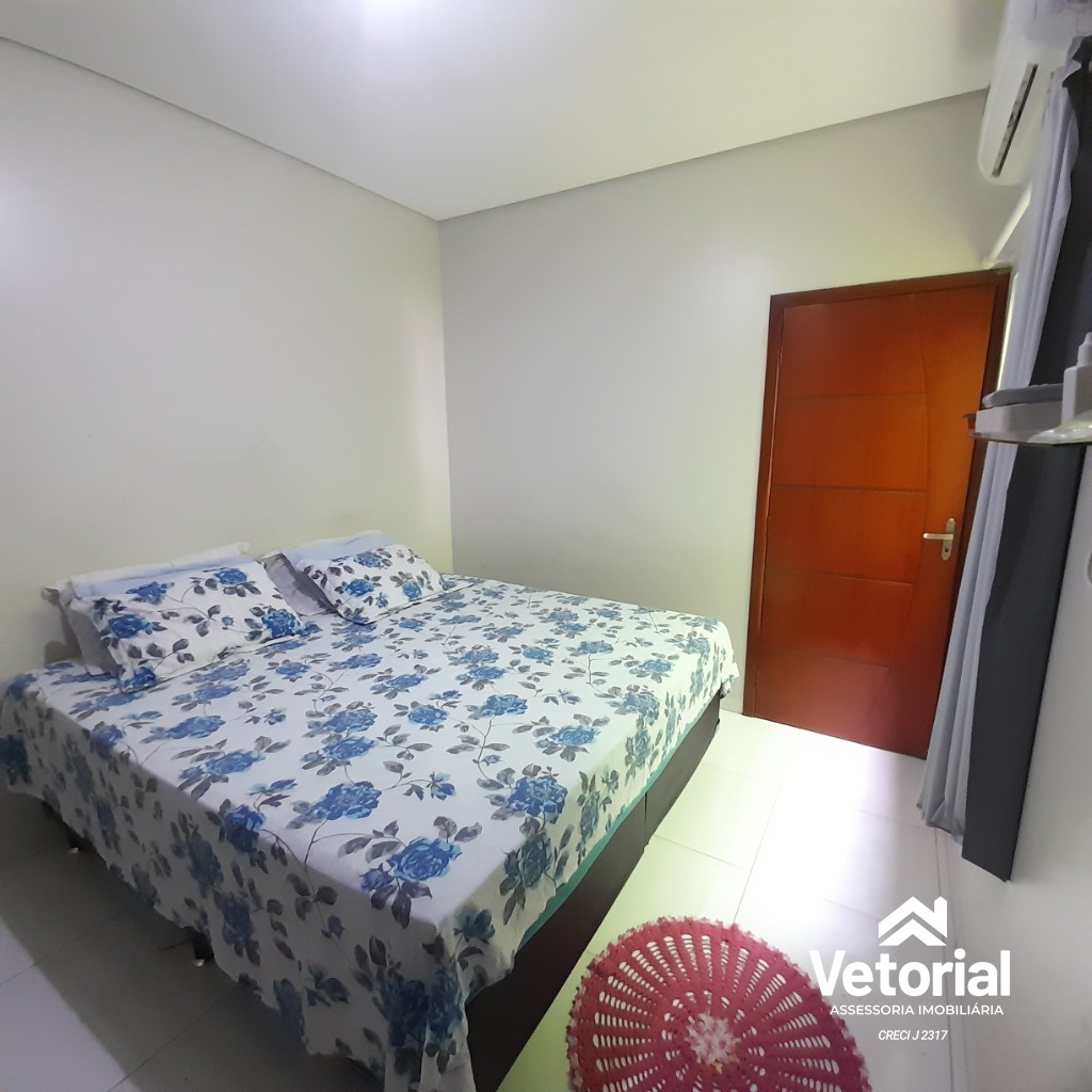 Casa à venda com 2 quartos, 100m² - Foto 4