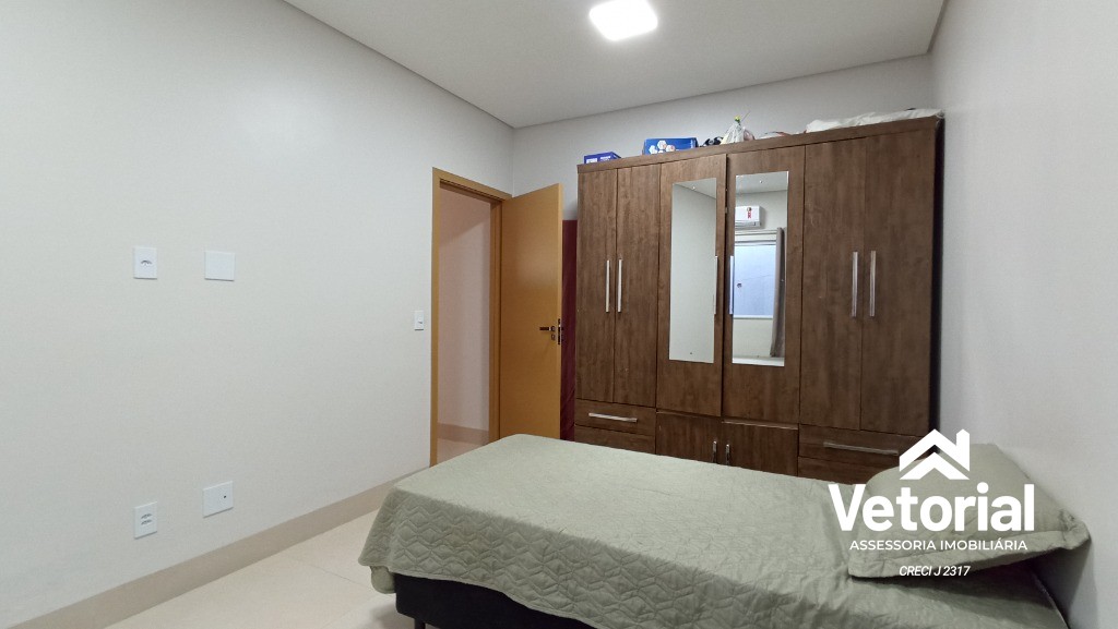 Casa à venda com 3 quartos, 215m² - Foto 12