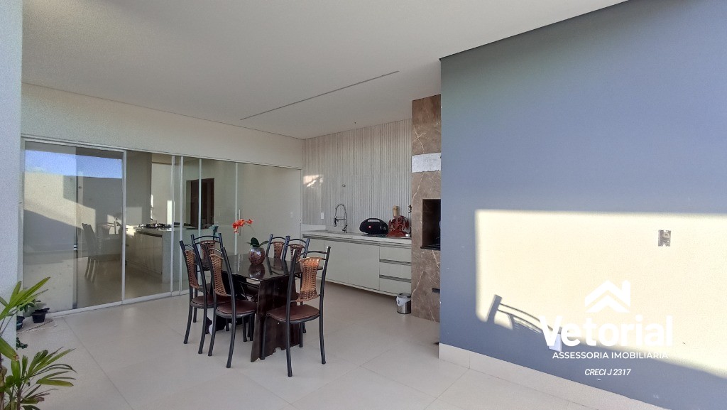 Casa à venda com 3 quartos, 215m² - Foto 29