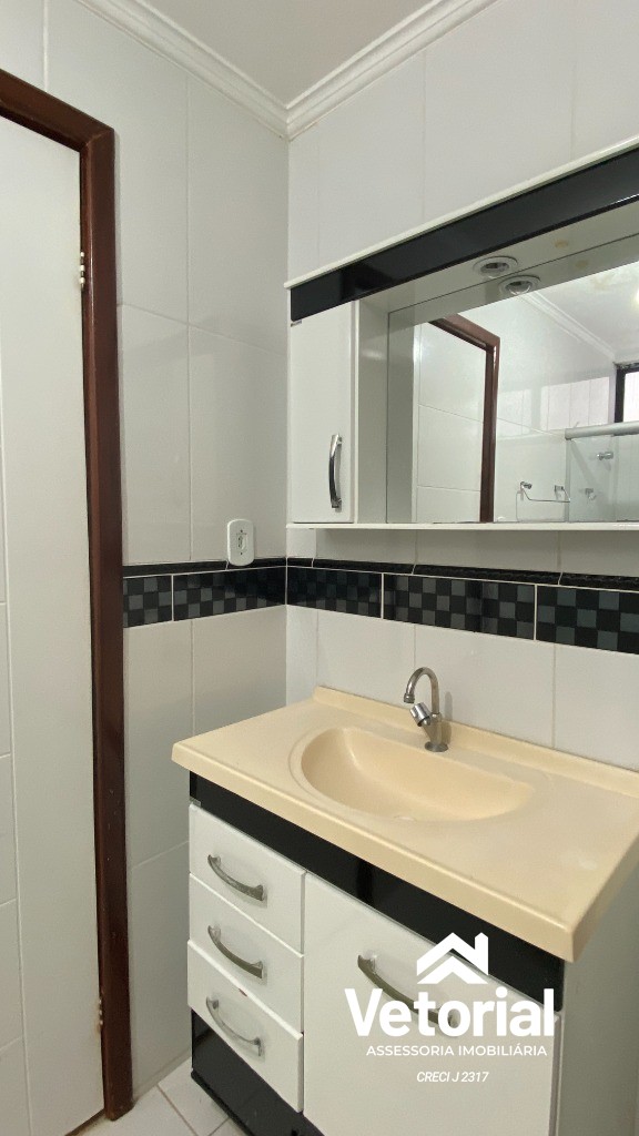 Foto Apartamento com 3 quartos, sendo 02 suítes em condomínio fechado, área de lazer - Morada Nobre - Barreiras-Ba