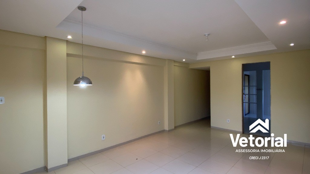 Apartamento à venda com 3 quartos, 108m² - Foto 1