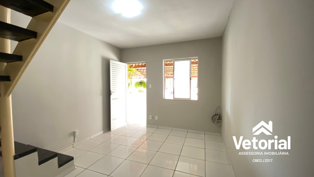 Casa para alugar com 2 quartos, 70m² - Foto 16