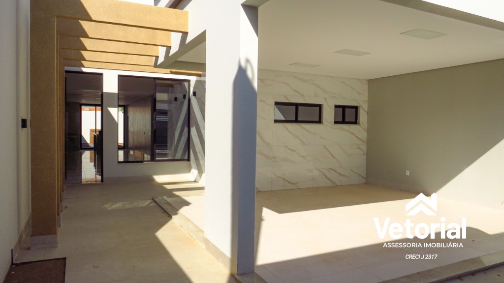 Casa à venda com 3 quartos, 152m² - Foto 2