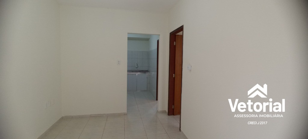 Apartamento para alugar com 2 quartos, 80m² - Foto 3