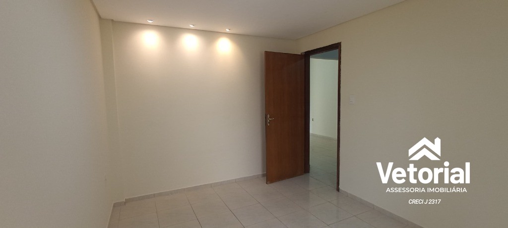 Apartamento para alugar com 2 quartos, 80m² - Foto 7