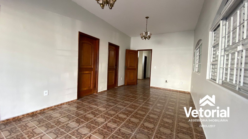 Prédio Inteiro para alugar com 3 quartos, 170m² - Foto 3