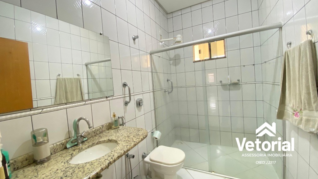 Casa à venda com 3 quartos, 330m² - Foto 22