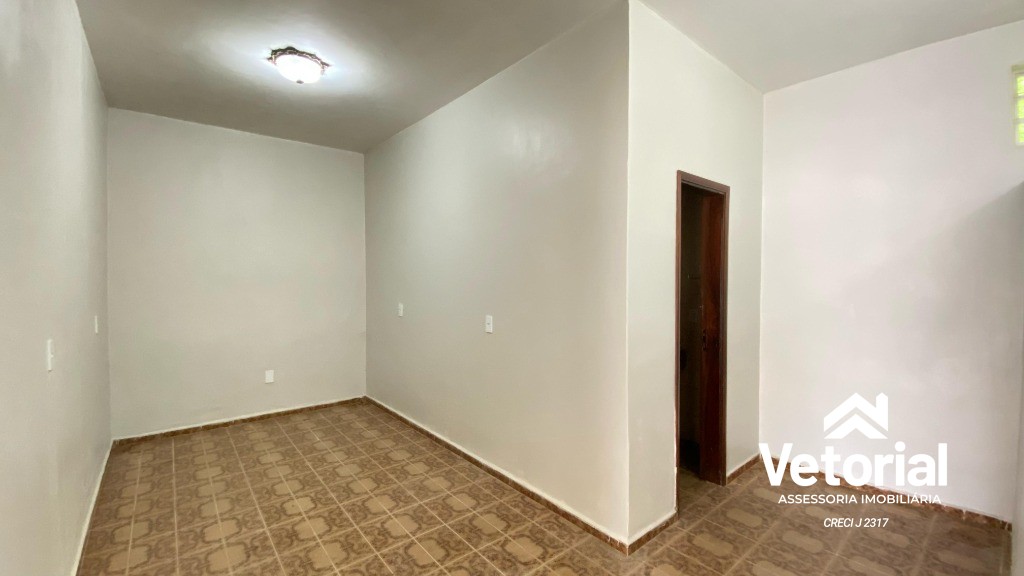 Foto Casa para locação comercial com 3 quartos no Sandra Regina - Barreiras-BA