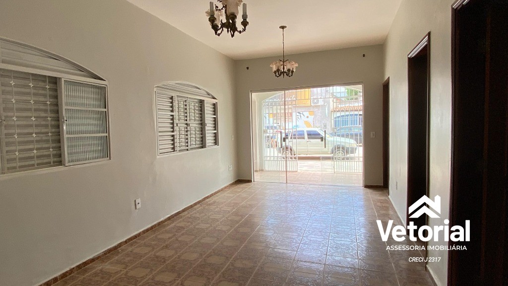 Foto Casa para locação comercial com 3 quartos no Sandra Regina - Barreiras-BA