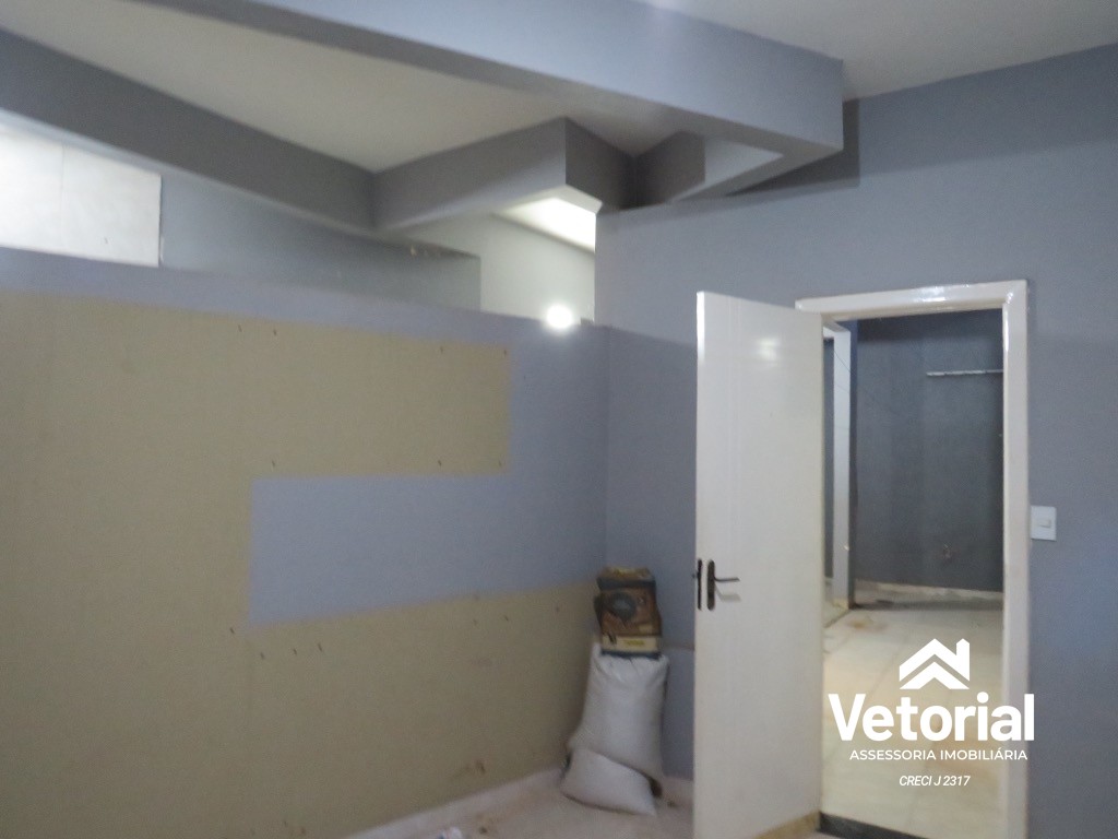 Foto Oportunidade única! Casa para locação no Jardim Ouro Branco em Barreiras-BA: 3 quartos, 2 suítes, 3 salas, 3 banheiros, 4 vagas de garagem, 300m².
