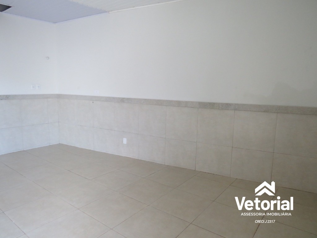 Foto Oportunidade de Locação: Ponto Comercial com Salas, 1 Banheiro e 82m² no Centro de Barreiras-BA!