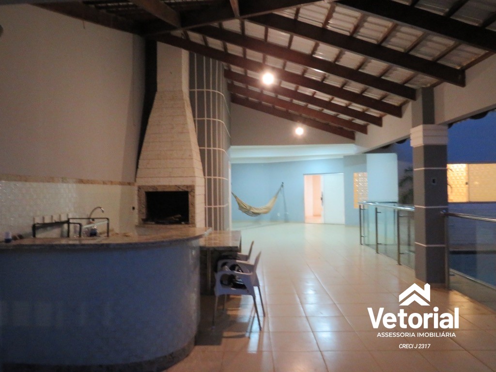 Foto Oportunidade única! Casa para locação no Jardim Ouro Branco em Barreiras-BA: 3 quartos, 2 suítes, 3 salas, 3 banheiros, 4 vagas de garagem, 300m².